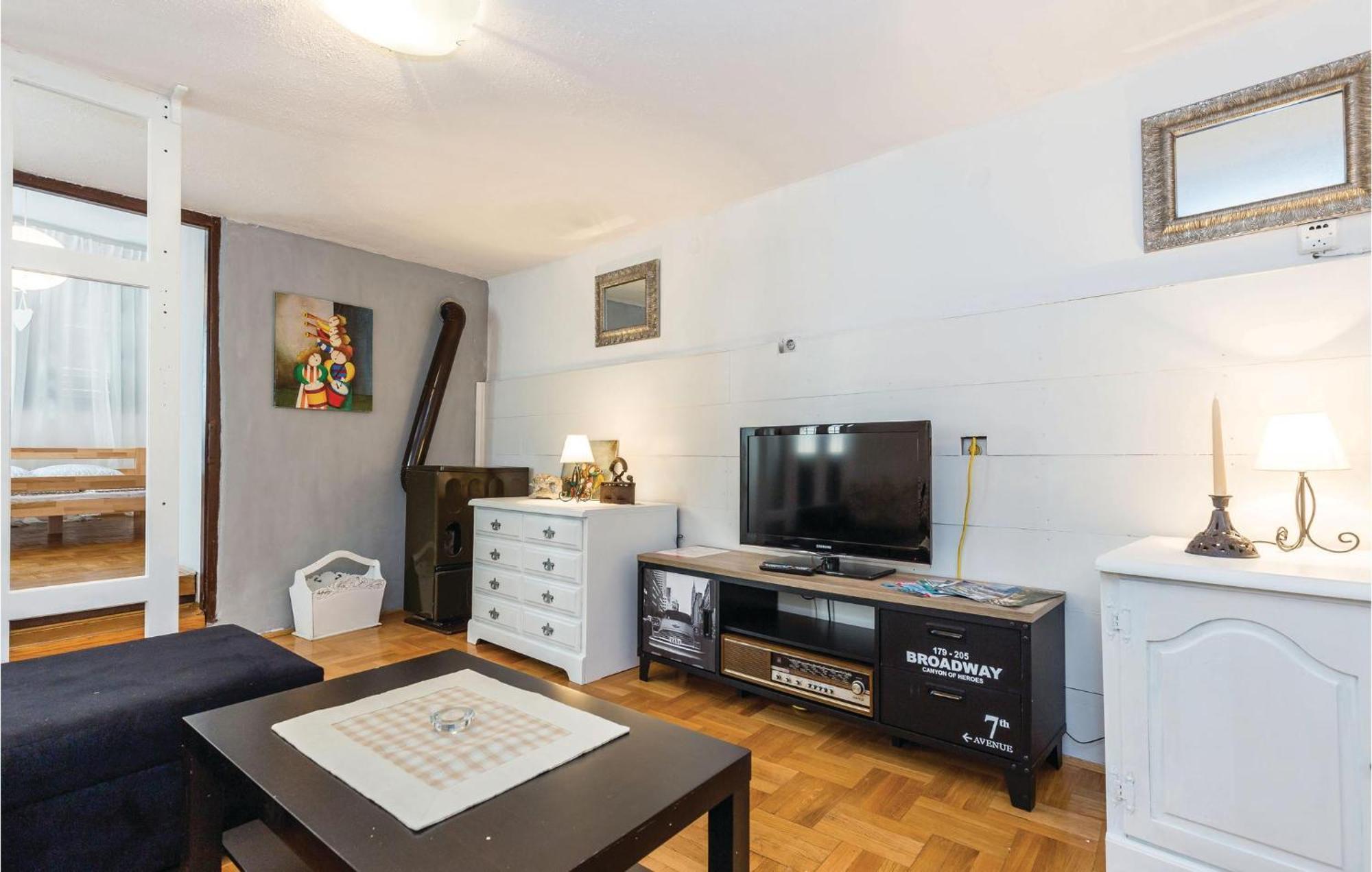 Amazing Apartment In Novi Vinodolski With Wifi Exteriér fotografie
